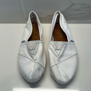 TOMS - White Alpargata Style Shoes